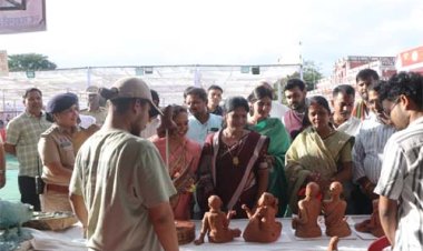 खादी एवं ग्रामोद्योग बोर्ड के अध्यक्ष राकेश पांडेय के मुख्य आतिथ्य में तीन दिवसीय जिला स्तरीय राज्योत्सव का भव्य आयोजन