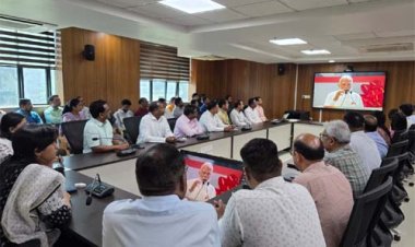 राष्ट्रगीत के 150 वर्ष  : वंदे मातरम् के 150 वर्ष पूर्ण होने पर पूरे देश के साथ संचालनालय स्वास्थ्य में भी गूंजा राष्ट्रगीत