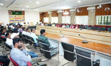 प्रधानमंत्री नरेंद्र मोदी ने राष्ट्रीय गीत ‘वंदे मातरम्’ के 150 वर्ष पूरे होने पर वर्षभर चलने वाले समारोह का किया शुभारंभ