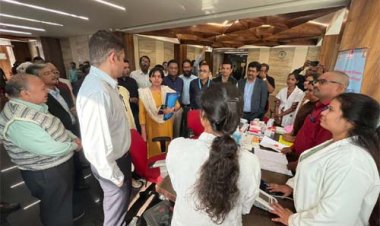 विश्व मधुमेह दिवस पर विशेष : राज्य स्तरीय समीक्षा बैठक के दौरान विभाग के अधिकारीयों/ कर्मचारियों की की गई एन सी डी स्क्रीनिंग