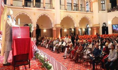 कर्म और परिश्रम से जो मिलता उसी में सच्चा आनंद : राज्यपाल पटेल