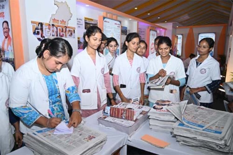 छत्तीसगढ़ अंजोर विज़न 2047: छात्राओं ने देखा विकसित राज्य का रोडमैप