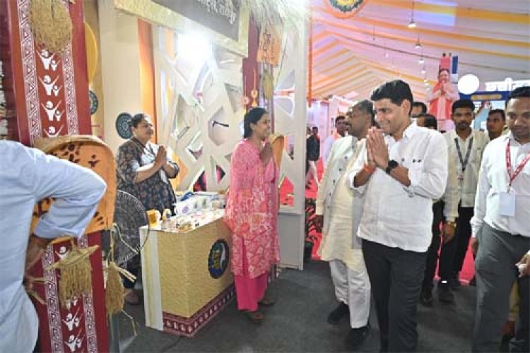 राजस्व मंत्री टंकराम वर्मा ने किया राज्योत्सव स्थल का निरीक्षण