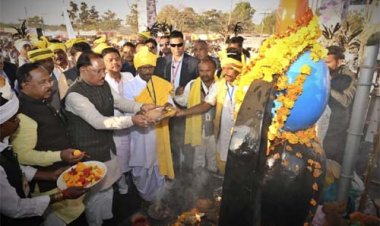 राष्ट्र व समाज के नव निर्माण में आदिवासी समाज के अमर शहीदों एवं महापुरूषों का अद्वितीय योगदान: मुख्यमंत्री साय