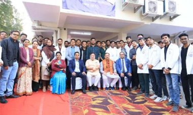 स्वास्थ्य मंत्री श्याम बिहारी जायसवाल ने मेडिकल कॉलेज रायपुर के 120 सीटर छात्रावास का किया उद्घाटन