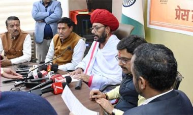 दो वर्षों में धरातल पर हुए विकास के काम, पंचायती राज राज्यमंत्री, बारां प्रभारी मंत्री ने विकास प्रचार रथों व बाइक रैली को दिखाई हरी झंड़ी