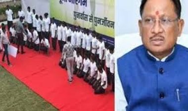 ‘पूना मारगेम’ से शांति की ओर मजबूती से बढ़ते कदम: बीजापुर में 34 माओवादी कैडरों ने किया आत्मसमर्पण