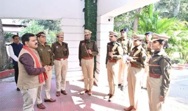 प्रशिक्षु आईपीएस अधिकारियों ने उप मुख्यमंत्री विजय शर्मा से की सौजन्य भेंट