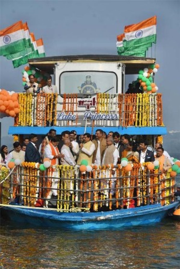 प्रदेश में जल-पर्यटन का केंद्र बनेगी शिकारा सेवा : मुख्यमंत्री डॉ. यादव