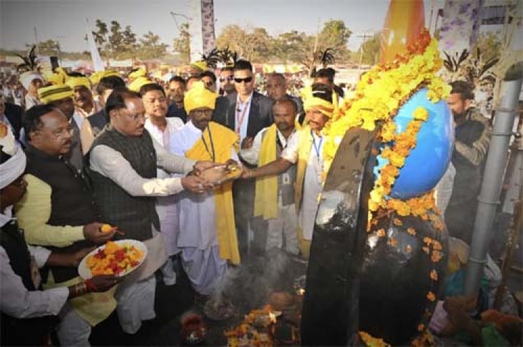 राष्ट्र व समाज के नव निर्माण में आदिवासी समाज के अमर शहीदों एवं महापुरूषों का अद्वितीय योगदान: मुख्यमंत्री साय