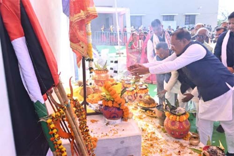 देश के स्वतंत्रता संग्राम में आदिवासी नायकों का योगदान अद्वितीय: मुख्यमंत्री साय