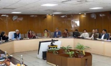 बीज विधेयक 2025 की समीक्षा बैठक: बीज विधेयक 2025 किसान हितों की रक्षा में ऐतिहासिक कदम: कृषि एवं उद्यानिकी मंत्री