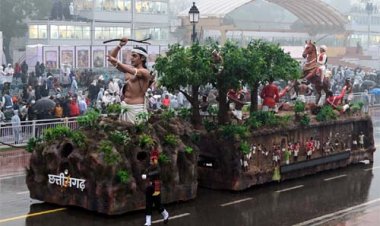 देश के पहले जनजातीय डिजिटल संग्रहालय की थीम पर कर्तव्य पथ पर सजी छत्तीसगढ़ की झांकी: फुल ड्रेस रिहर्सल में छत्तीसगढ़ की झांकी ने दिखाई जनजातीय संस्कृति की जीवंत झलक