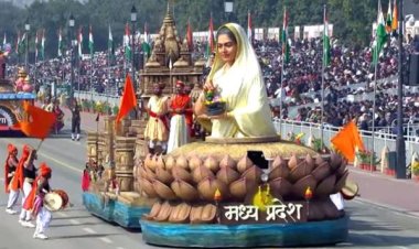 लोकमाता देवी अहिल्याबाई होलकर की 300वीं जयंती को समर्पित मध्यप्रदेश की झाँकी ने कर्तव्य पथ पर बढ़ाई शोभा