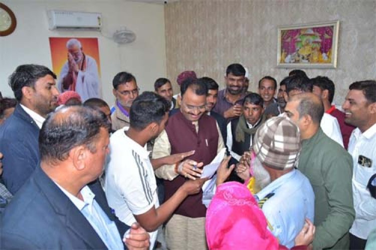 उपमुख्यमंत्री डॉ. प्रेमचन्द बैरवा ने की जनसुनवाई