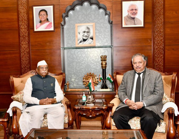 राजस्थान उच्च न्यायालय के मुख्य न्यायाधीश ने की राज्यपाल से शिष्टाचार भेंट