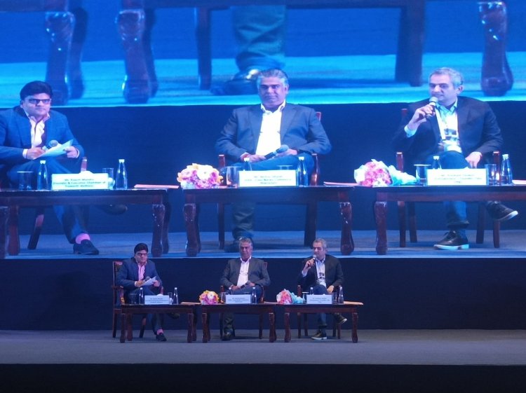 फ्रॉम क्लिक्स टु केयर: द फ्यूचर ऑफ कंज्यूमर प्लेटफॉर्म्स' कंज्यूमर-फर्स्ट तथा सेलर-फर्स्ट कल्चर से बढ़ाएं विश्वास