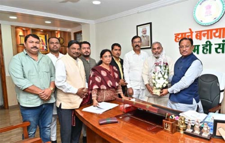 मुख्यमंत्री विष्णु देव साय से जिला साहू संघ के प्रतिनिधिमंडल की सौजन्य मुलाकात