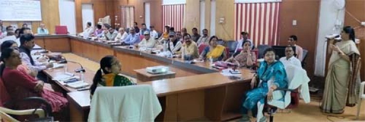 हाईस्कूल एवं हायर सेकण्डरी परीक्षा 2026 के सफल संचालन हेतु मास्टर ट्रेनर्स का एकदिवसीय प्रशिक्षण 