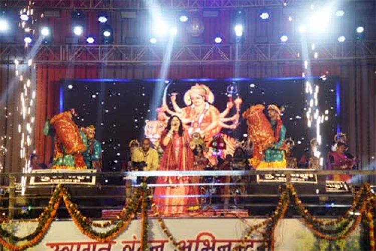 लोकसंगीत और बॉलीवुड सुरों से सजा मैनपाट महोत्सव का दूसरा दिन