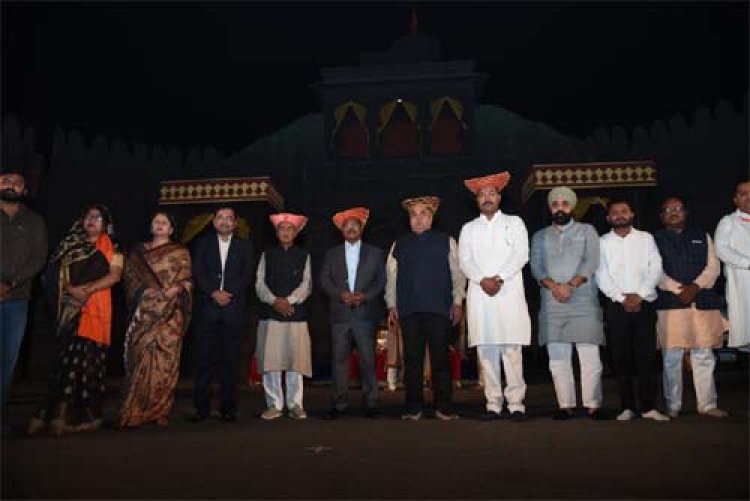 इतिहास से प्रेरणा लेकर ही सशक्त भविष्य का निर्माण संभव-संस्कृति मंत्री