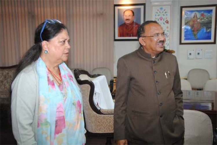 राजस्थान विधानसभा अध्यक्ष वासुदेव देवनानी से पूर्व मुख्यमंत्री वसुंधरा राजे ने की शिष्टाचार भेंट