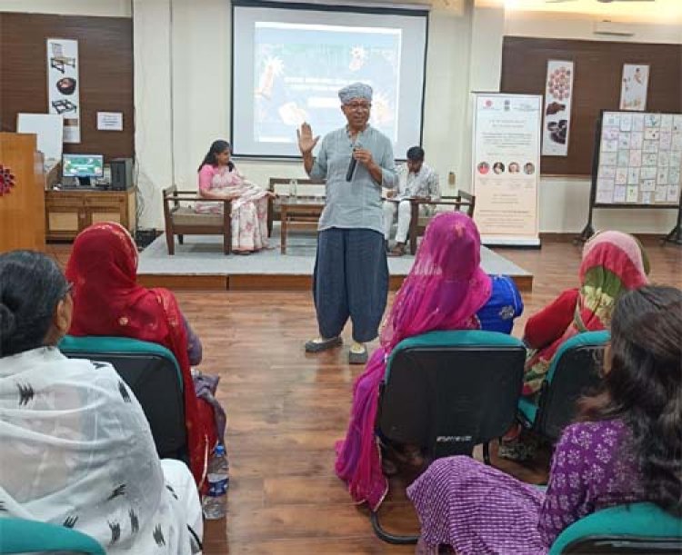 “शिल्प क्षेत्र में प्रौद्योगिकी के उपयोग” विषय पर एक दिवसीय कार्यशाला का आयोजन