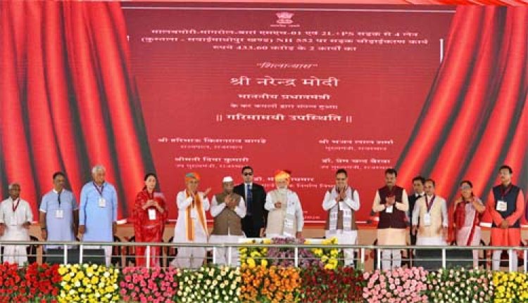 प्रधानमंत्री नरेन्द्र मोदी ने अजमेर से किया सर्वाइकल कैंसर के विरुद्ध राष्ट्रीय एचपीवी टीकाकरण अभियान का शुभारम्भ 