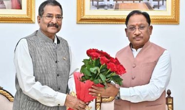 मुख्यमंत्री विष्णु देव साय से छत्तीसगढ़ राज्य पुलिस जवाबदेही प्राधिकरण के नव पदस्थ सदस्य राजीव श्रीवास्तव ने की सौजन्य भेंट