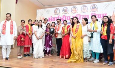 मैं भारत हूं” थीम पर भव्य बाइक-स्कूटी रैली, गोल्डन बुक ऑफ वर्ल्ड रिकॉर्ड में दर्ज