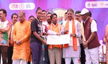 बस्तर हेरिटेज मैराथन 2026: 9,800 से अधिक धावकों के साथ रचा इतिहास, वैश्विक मंच पर चमका बस्तर