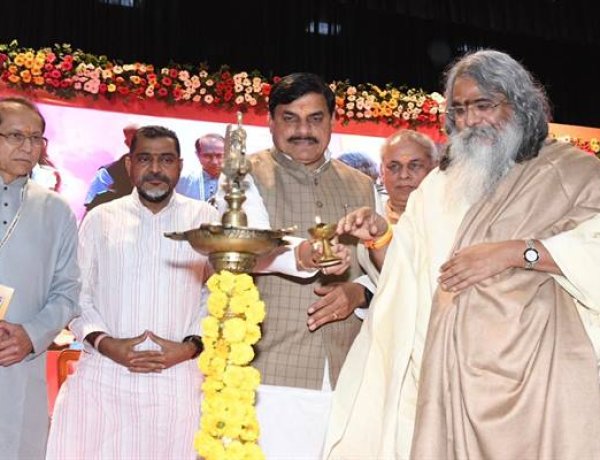 आनंद एक ऐसी सुखानुभूति है, जो अर्थ क्रय से नहीं, अंतस से होती है अनुभूत : मुख्यमंत्री डॉ. यादव