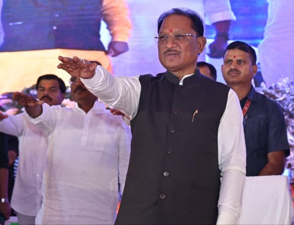 मुख्यमंत्री ने नवरात्रि की पावन बेला पर मां महामाया की धरा से सरगुजा ओलंपिक का किया शुभारंभ