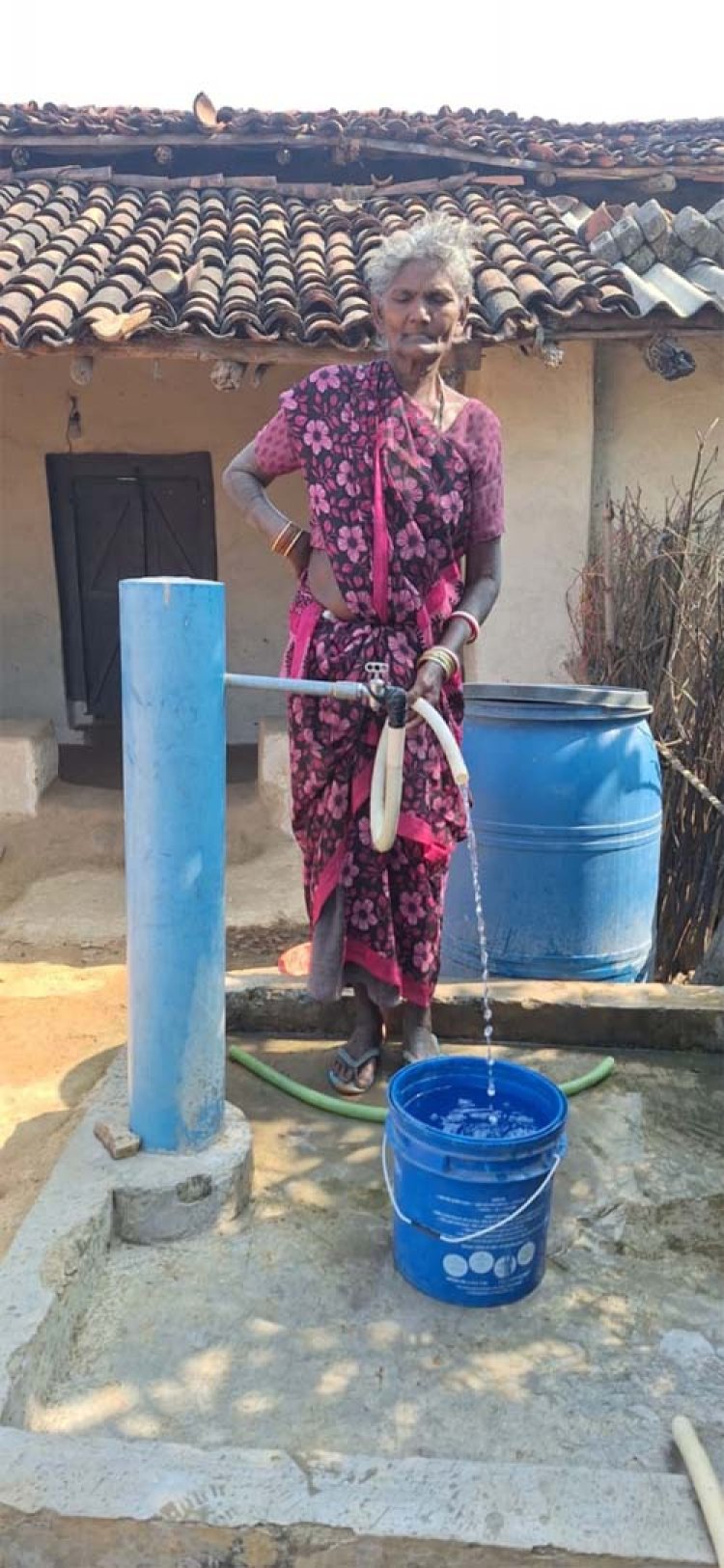 जल जीवन मिशन से बदली फुलमत बाई की जिंदगी, अब नहीं करना पड़ता पानी के लिए संघर्ष