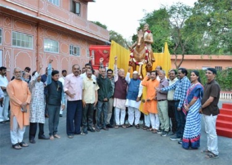 राज्यपाल ने शिव स्वराज्य यात्रा का राजस्थान में स्वागत और अभिनंदन किया