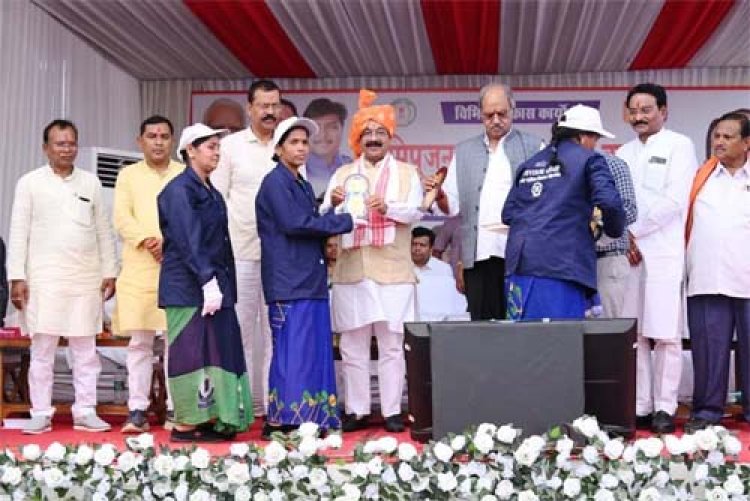 उरकुरा में बनेगा मल्टी स्पोर्ट्स कॉम्प्लेक्स, उप मुख्यमंत्री अरुण साव ने 5 करोड़ देने की घोषणा की