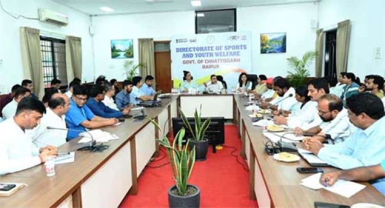 अंतरराष्ट्रीय मानकों के अनुरूप तैयार करें सभी खेल स्थलों को: यशवंत कुमार