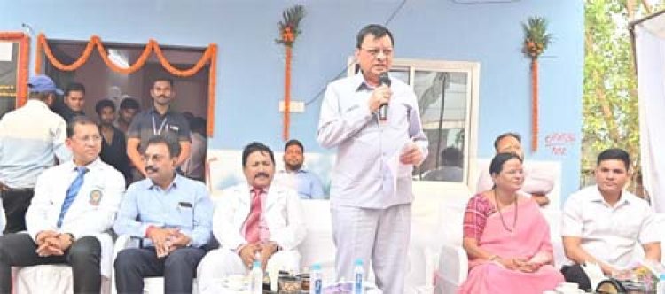 वाणिज्य, उद्योग एवं श्रम मंत्री देवांगन ने कोरबा मेडिकल कॉलेज अस्पताल में 61.82 लाख की लागत से निर्मित रैन बसेरा का किया लोकार्पण