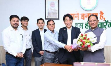 मुख्यमंत्री विष्णु देव साय से जापान के प्रतिनिधिमंडल की सौजन्य मुलाकात: निवेश, तकनीकी सहयोग और औद्योगिक विस्तार को लेकर हुई विस्तृत चर्चा