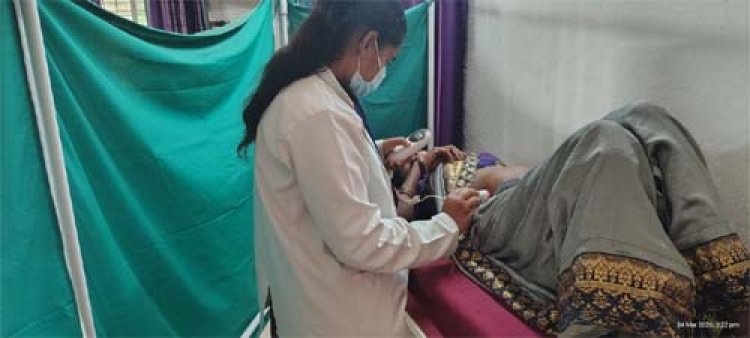 नियद नेल्लानार योजना: बीजापुर के पालनार में स्वास्थ्य क्रांति, 'आयुष्मान आरोग्य मंदिर' से सुदूर वनांचल के ग्रामीणों को मिल रही नई सौगात