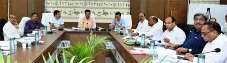 ई-ऑफिस में फाईल बढ़ाते समय सभी नियमों एवं स्पष्ट अभिमत के साथ हो प्रस्तुतिकरण : प्रमुख सचिव सोनमणि बोरा