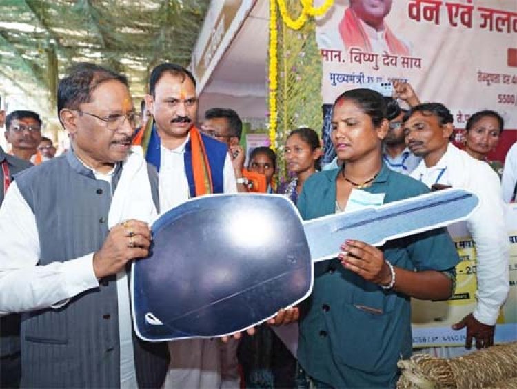 नक्सलमुक्त बस्तर में विकास की नई गूंज : मुख्यमंत्री विष्णुदेव साय ने सुकमा को दी 308 करोड़ के विकास कार्यों की सौगात