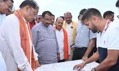 निर्माणाधीन नालंदा परिसर का मुख्यमंत्री साय ने किया निरीक्षण: गुणवत्तापूर्ण एवं समय-सीमा में कार्य पूर्ण करने के दिए निर्देश