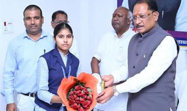 सपना देखना और उसे लक्ष्य में बदलकर निरंतर प्रयास करना ही सफलता की कुंजी: मुख्यमंत्री साय