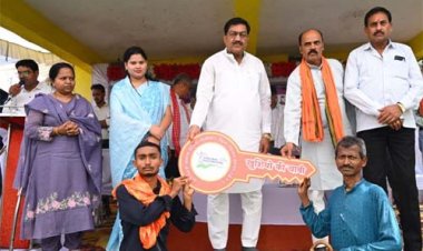 नारायणपुर में जनसमस्या निवारण शिविर बना जनसेवा का प्रभावी माध्यम