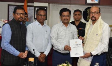 राज्यपाल रमेन डेका ने की 'पीएम-जनमन' योजना समीक्षा