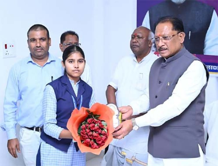 सपना देखना और उसे लक्ष्य में बदलकर निरंतर प्रयास करना ही सफलता की कुंजी: मुख्यमंत्री साय