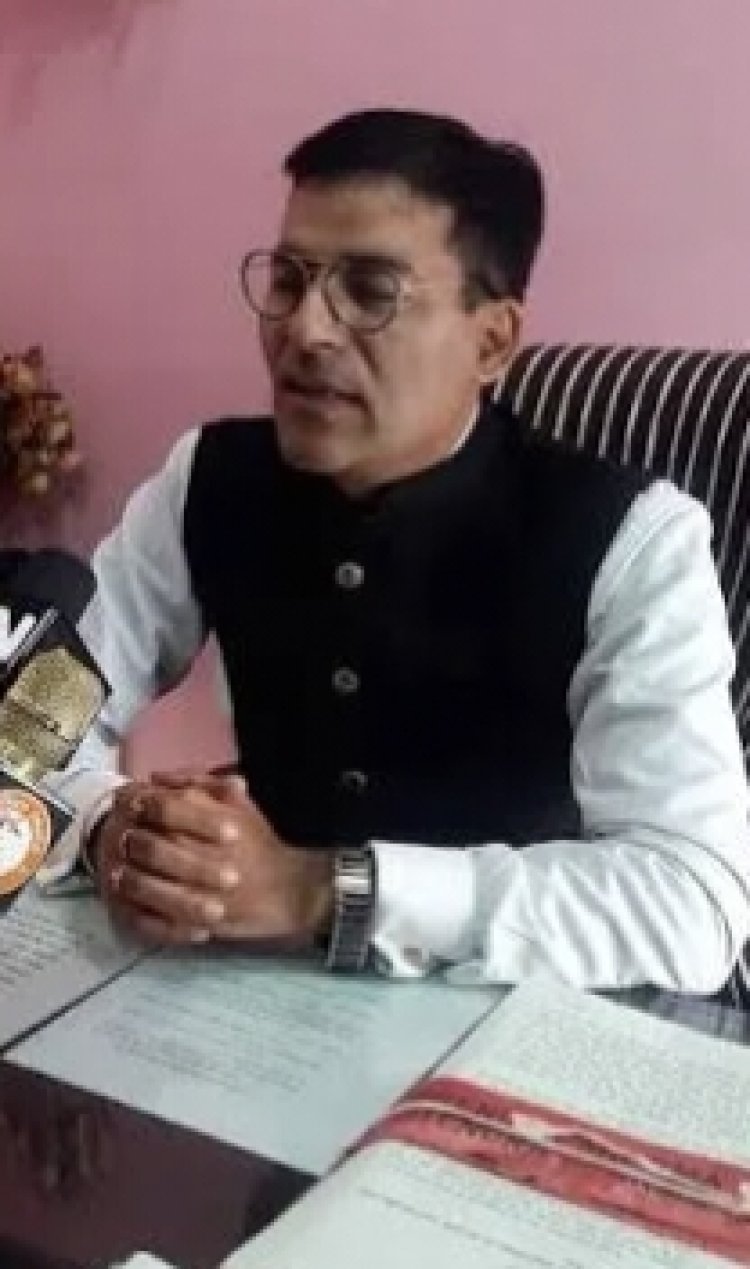 उज्जैन के सीनियर एडव्होकेट ने बगैर सुप्रीम कोर्ट जाए जज के सामने क्लाइंट का पक्ष रख दिया
