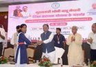 मुख्यमंत्री के हाथों मेधावी छात्रा को मिली 2 लाख रुपये की सहायता
