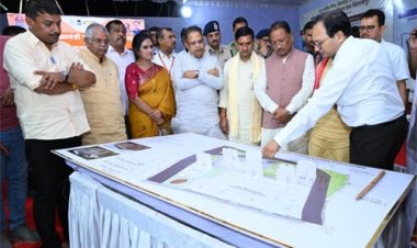 मुख्यमंत्री विष्णुदेव साय ने बिलासपुर में निर्माणाधीन नालंदा परिसर एवं एजुकेशन हब का किया निरीक्षण